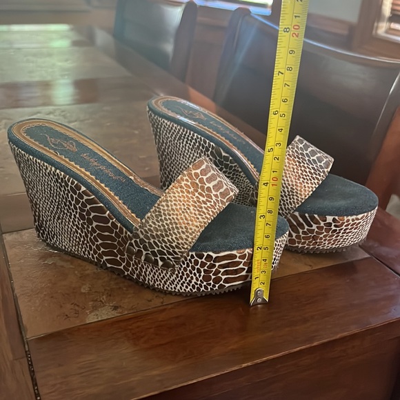 Baby Phat High Heel Sandals - Picture 4 of 11